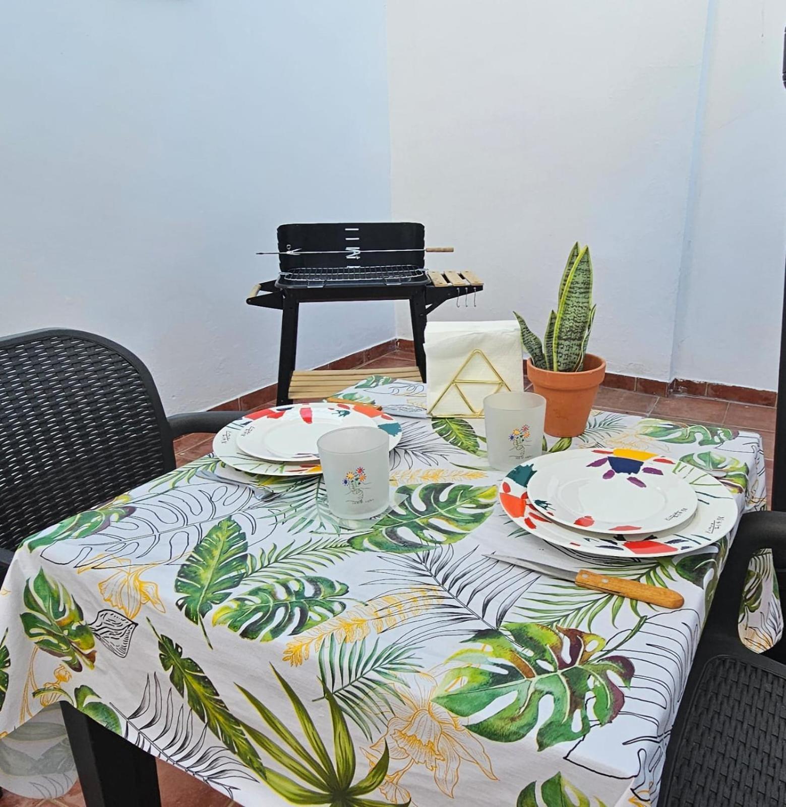 Acogedora Casa Familiar En Villafranca 维拉弗兰卡德卡多 外观 照片